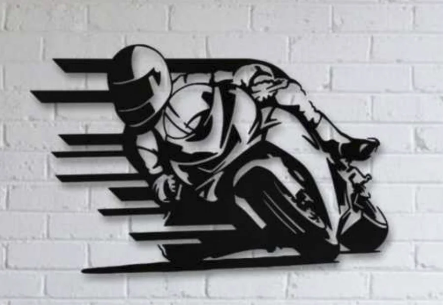 Панно «Мотоциклист»